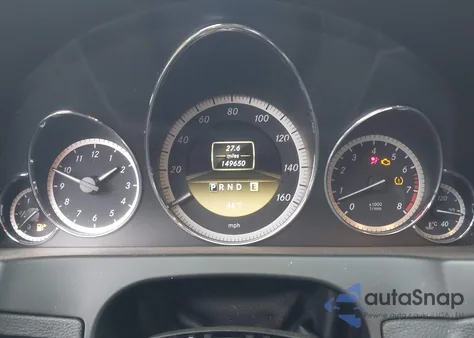 2012 Mercedes-Benz E 350 z USA, uszkodzony, nr VIN WDDKJ5KB2CF135294